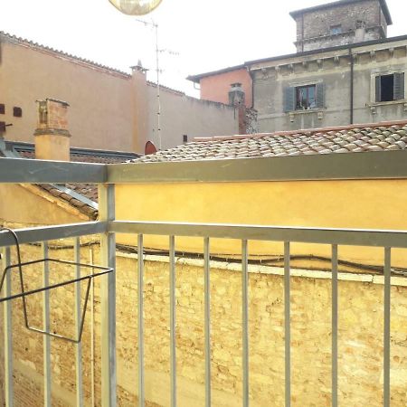 Gatto Romeo Apartments Verona Exterior foto